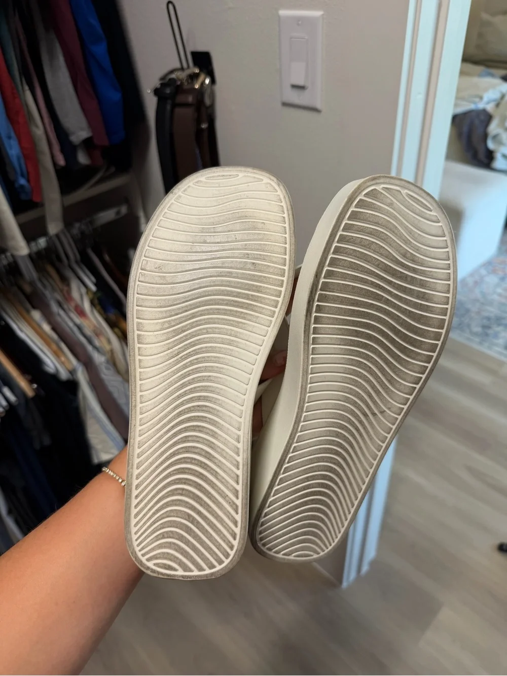 Women's White Platform Thong Sandals - Elevated Casual Flip Flops
